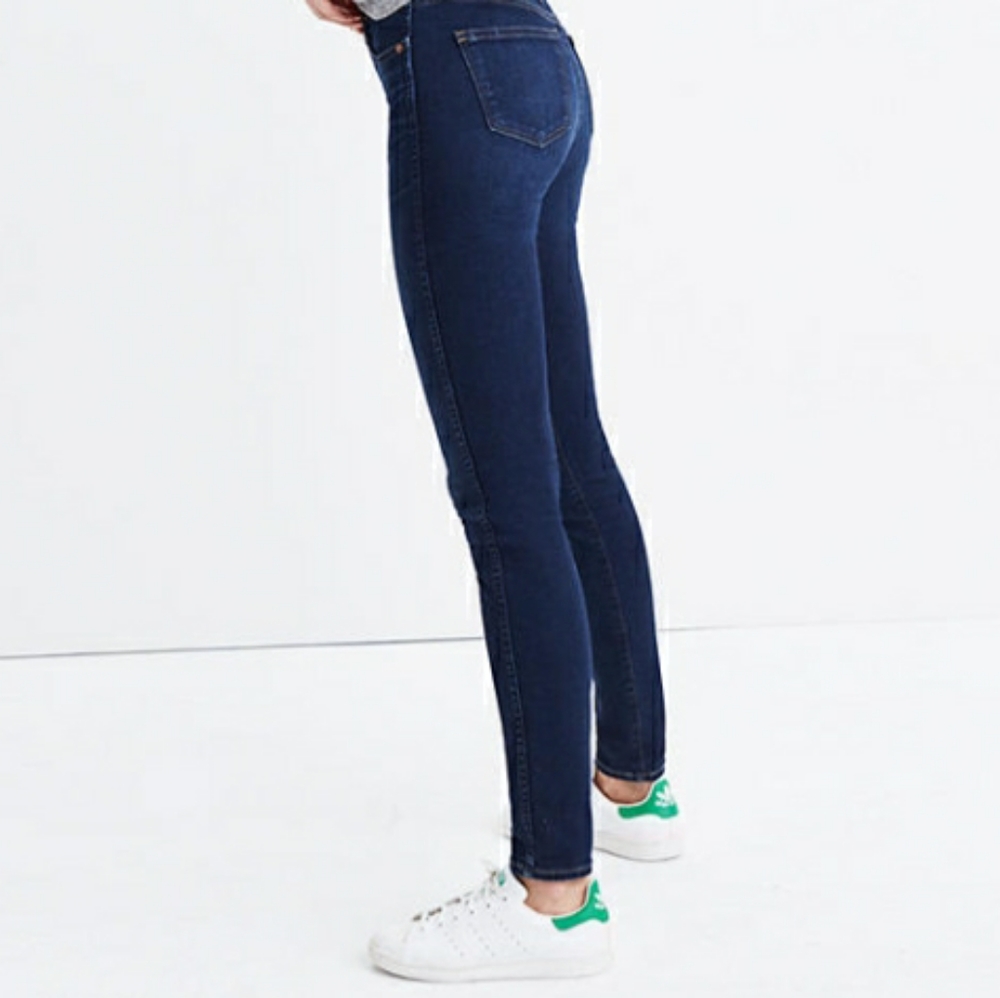 🥰BOGO🥰 Madewell Dark Blue Skinny Jeans